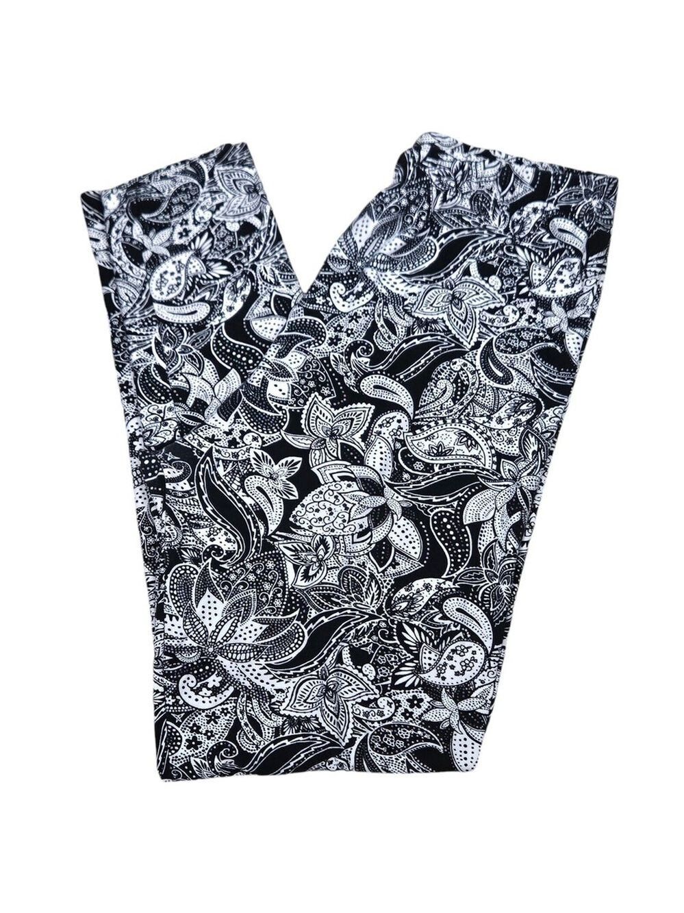 SweetLegs Black and White Paisley Floral Leggings - Plus Size